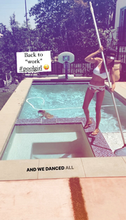 Maria Quiban feet photo thumbnail