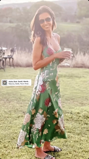 Maria Quiban feet photo thumbnail