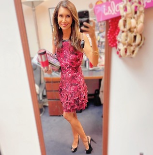 Maria Quiban feet photo thumbnail