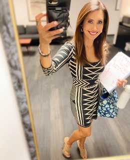 Maria Quiban feet photo thumbnail