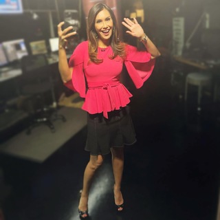 Maria Quiban feet photo thumbnail