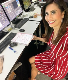 Maria Quiban feet photo thumbnail