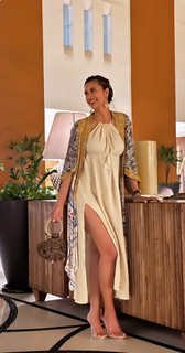 Maria Quiban feet photo thumbnail