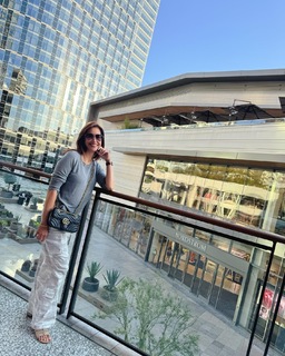 Maria Quiban feet photo thumbnail