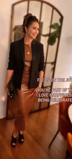 Maria Quiban feet photo thumbnail