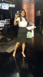 Maria Quiban feet photo 8
