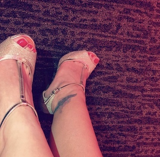Maria Renee Perez Yonker feet photo 17