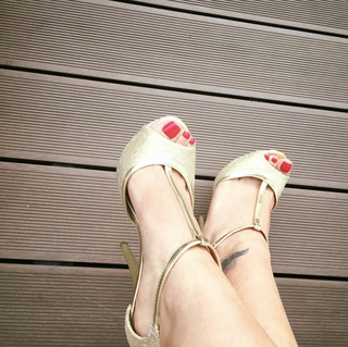 Maria Renee Perez Yonker feet photo 5