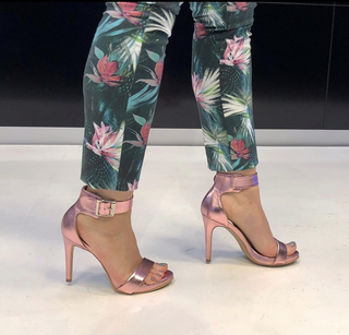 Maria Renee Perez Yonker feet photo 17