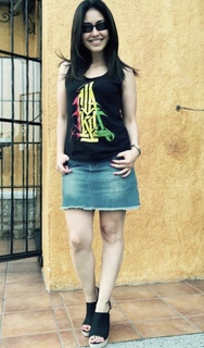 Maria Renee Perez Yonker feet photo 1