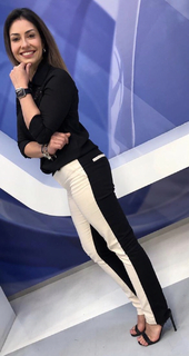 Maria Renee Perez Yonker feet photo 17