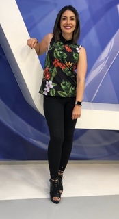 Maria Renee Perez Yonker feet photo 8