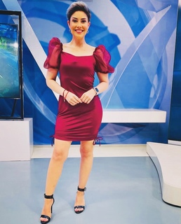 Maria Renee Perez Yonker feet photo 12