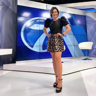 Maria Renee Perez Yonker feet photo 8