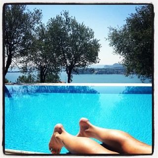 Maria Riesch feet photo thumbnail