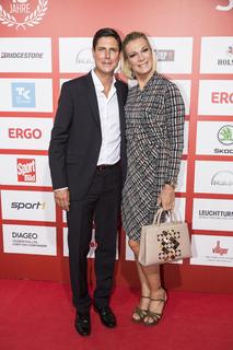 Maria Riesch feet photo thumbnail