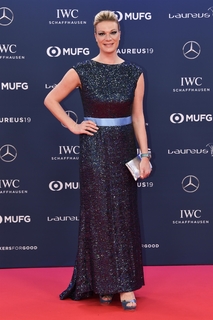 Maria Riesch feet photo thumbnail