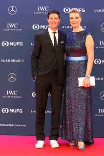 Maria Riesch feet photo thumbnail