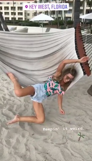 Maria Sansone feet photo 3