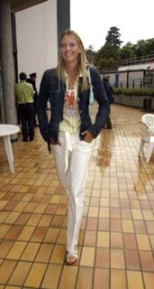 Maria Sharapova feet photo thumbnail