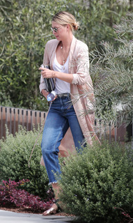 Maria Sharapova feet photo thumbnail