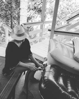 Maria Sharapova feet photo thumbnail