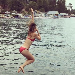 Maria Sharapova feet photo thumbnail