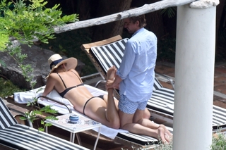 Maria Sharapova feet photo thumbnail
