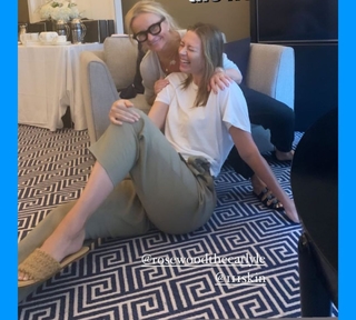 Maria Sharapova feet photo thumbnail
