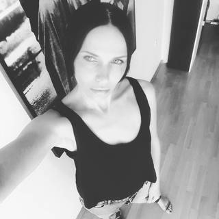 Maria Silvestar feet photo 4