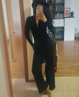 Maria Silvestar feet photo 1