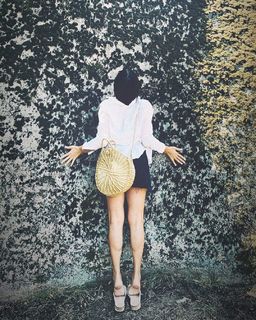 Maria Silvestar feet photo 9
