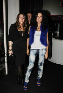 Maria Solomou feet photo thumbnail