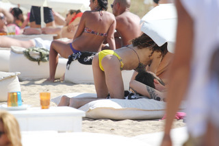 Maria Solomou feet photo thumbnail