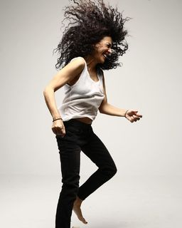 Maria Solomou feet photo thumbnail