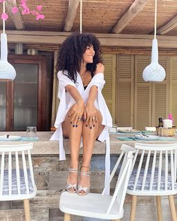 Maria Solomou feet photo thumbnail