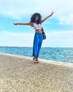 Maria Solomou feet photo thumbnail