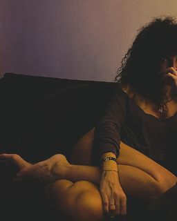 Maria Solomou feet photo thumbnail