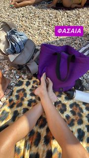 Maria Solomou feet photo thumbnail