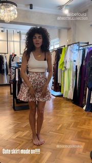 Maria Solomou feet photo thumbnail