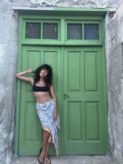 Maria Solomou feet photo thumbnail