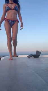 Maria Solomou feet photo thumbnail