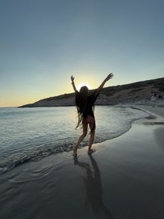 Maria Solomou feet photo thumbnail