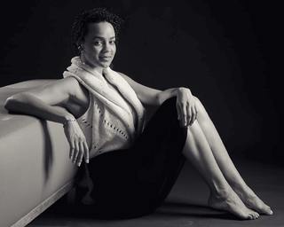 Maria Sten feet photo 2