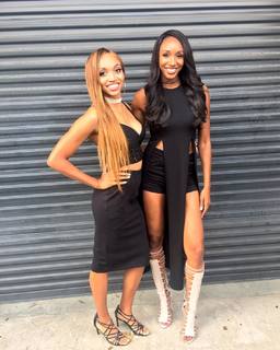 Maria Taylor feet photo thumbnail