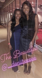 Maria Taylor feet photo thumbnail