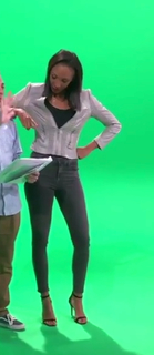 Maria Taylor feet photo thumbnail