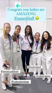 Maria Taylor feet photo thumbnail