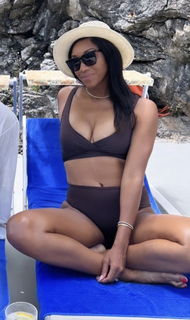 Maria Taylor feet photo thumbnail