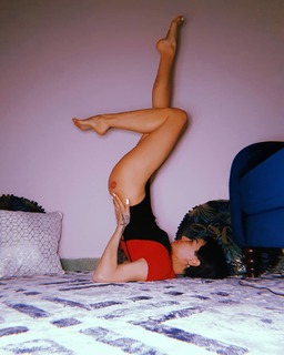 Maria Tzineri feet photo 1